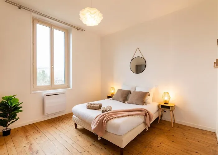 Semesterbostad Maison De Charme De 160m2 A - 7pers - Garage Agen